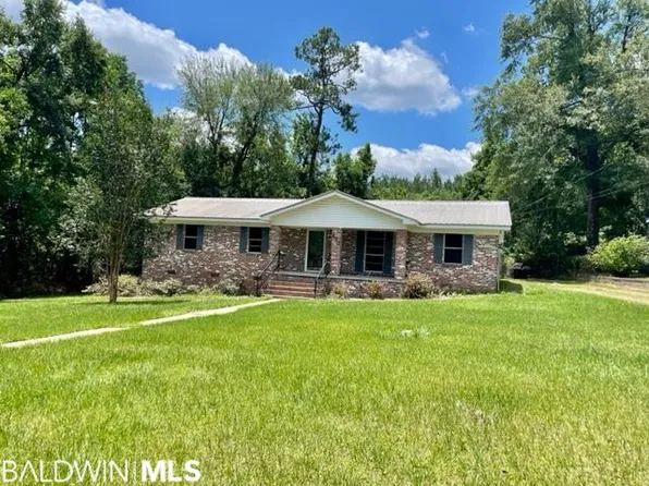 617 Highland Ave, Flomaton, AL 36441