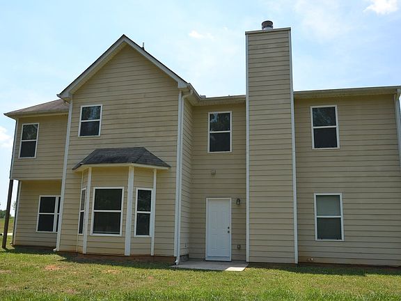 3rd image of 473 Trousseau Ln