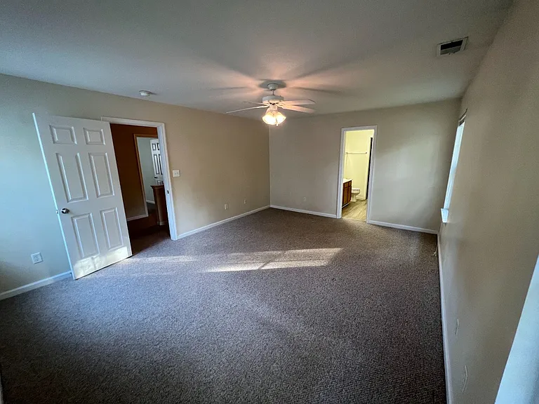 433 Garcia Dr — Photo 14
