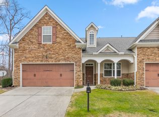 3693 Davis Cup Dr, Greensboro, NC 27406