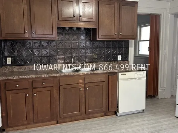 200 E Joy St APT 1, Red Oak, IA 51566