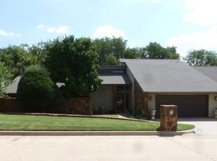 11808 Dover Cir, Oklahoma City, OK 73162