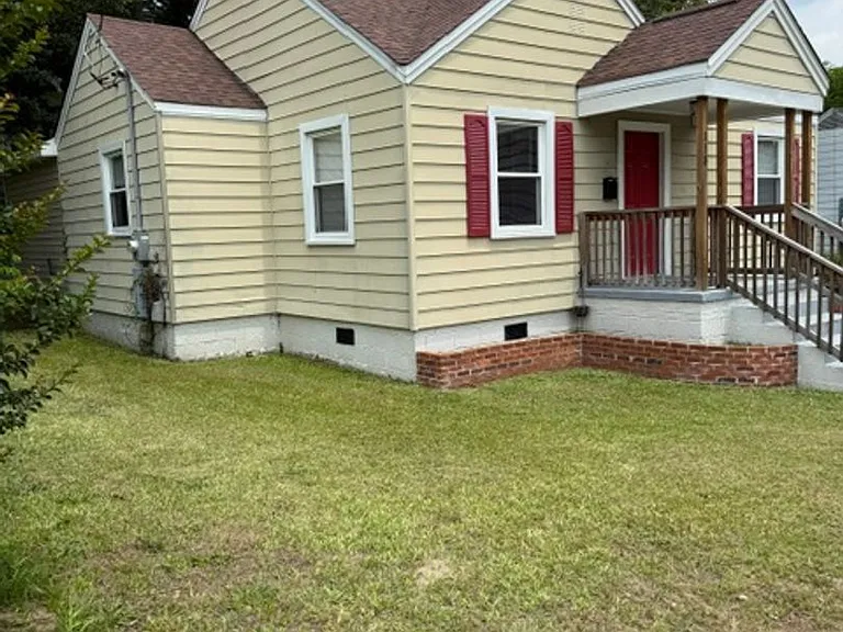 113 Mullins Ave — Photo 3
