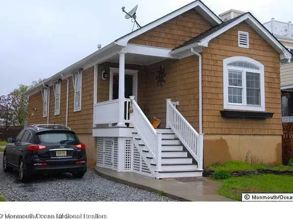 56 Waterman Ave, Rumson, NJ 07760