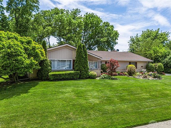 3rd image of 330 Winding Ridge Dr