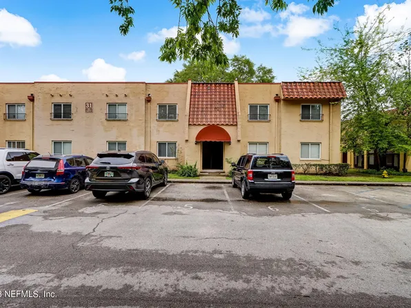 3864 N LA MIRADA Drive #8, Jacksonville, FL 32217