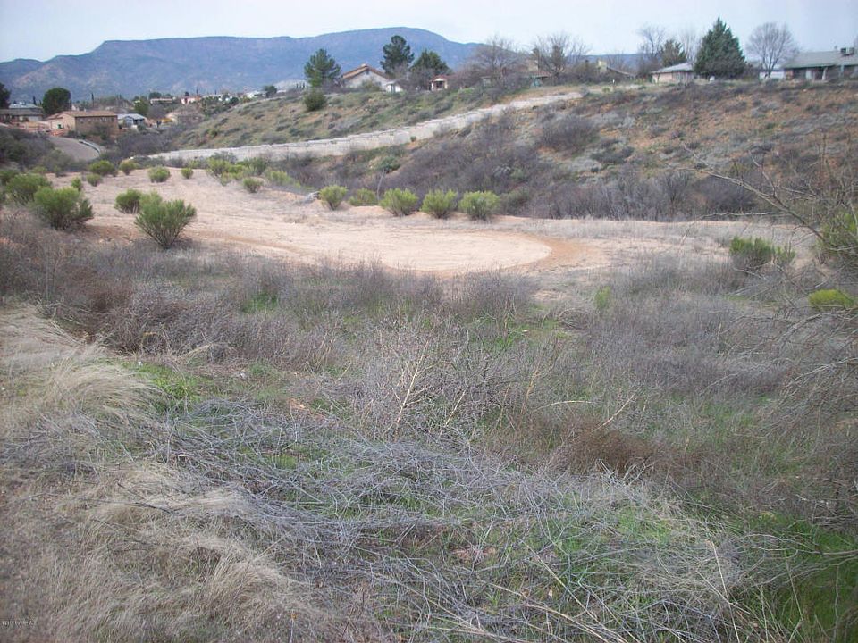 2nd image of 4706 E Juniper Trl