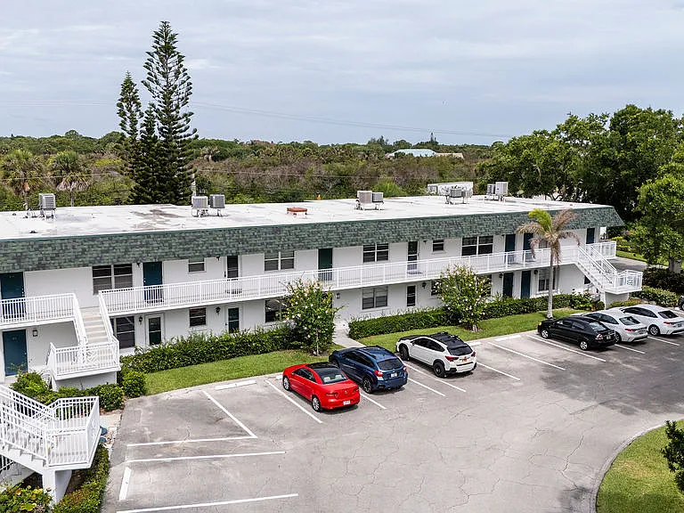 2800 Indian River Blvd #R9 — Photo 31