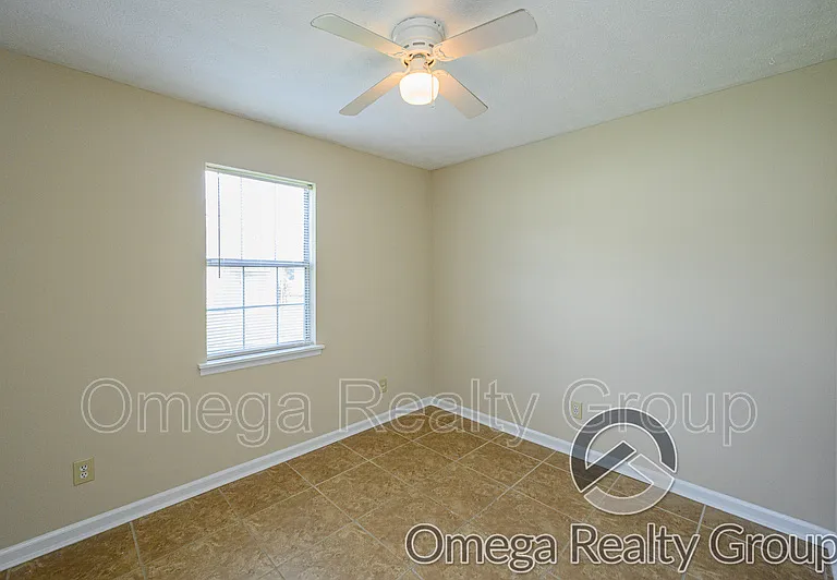 819 Willow Pointe — Photo 17