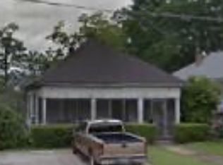 106 4th St, Manchester, GA 31816