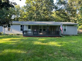 11613 Chateau Ln, Demotte, IN 46310