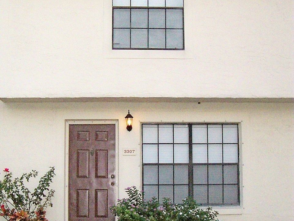 3307 Amberwood Way, Winter Park