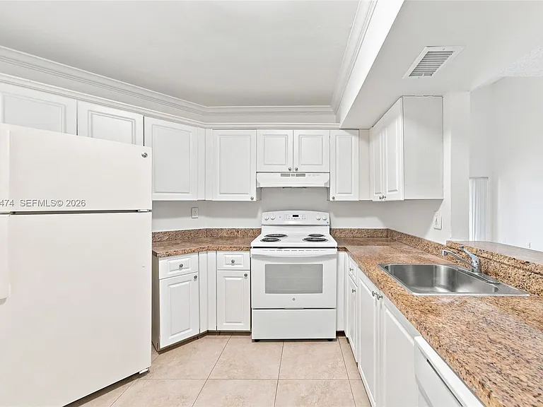 9735 Fontainebleau Blvd #G310 — Photo 6