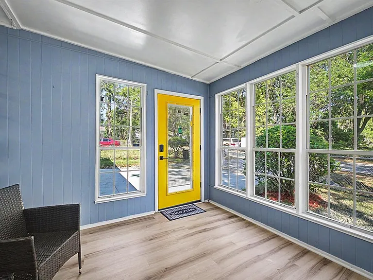 2520 Larsen Rd — Photo 10