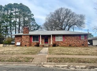 7 Magnolia Cir, Searcy, AR 72143