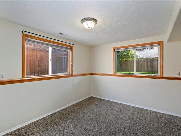 14180 W Chadford Dr — Photo 23