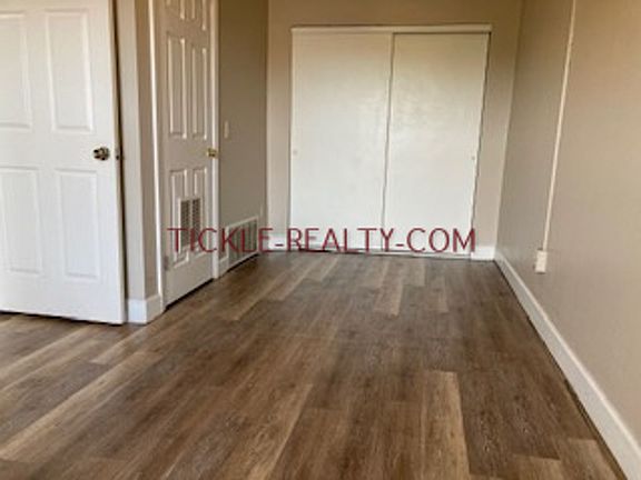 5th image of 217 Monroe Ave APT 6