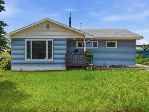 4719 Windsor Dr, Rapid City, SD 57702