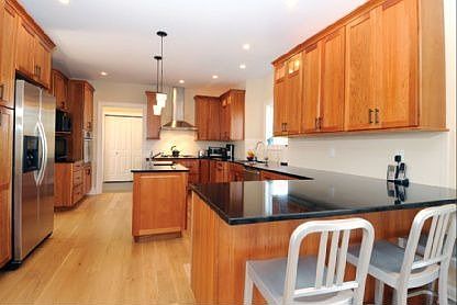 3rd image of 105 Orchard Ln