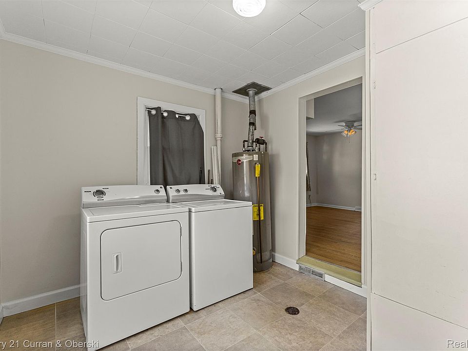 1644 Liberty Ave, photo 20