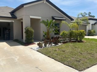 1656 Fred Ives St, Ruskin, FL 33570