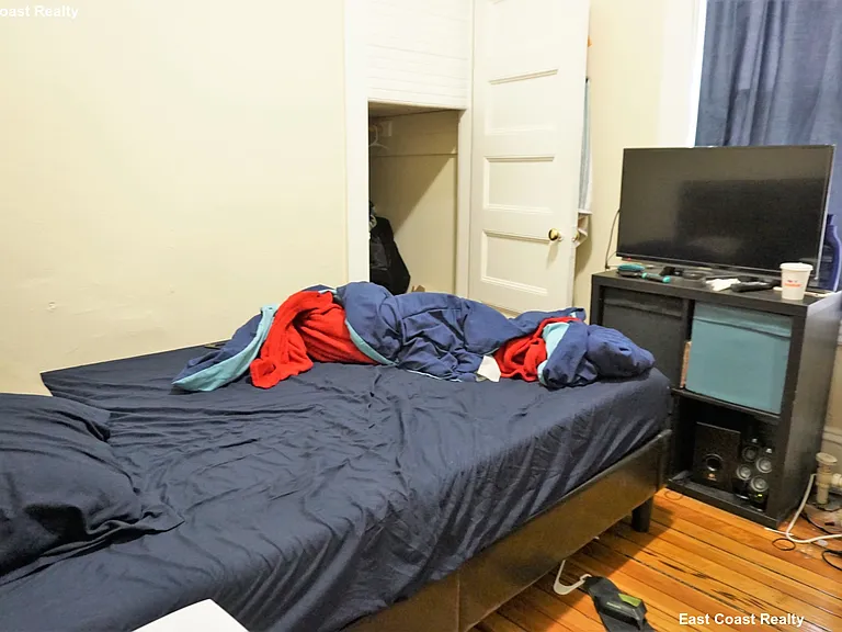 101 Sydney St #1 — Photo 8