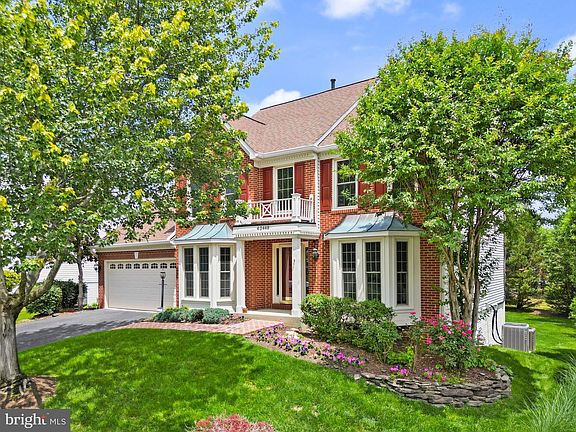 4th image of 43448 Colter Ct