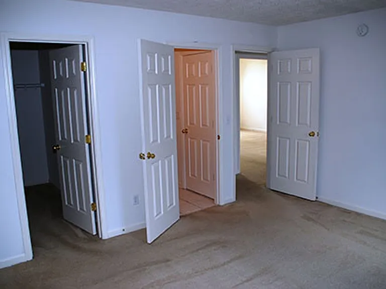 3053 Many Oaks Park — Photo 3
