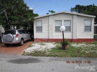 5555 NW 202nd Ter, Miami Gardens, FL 33055