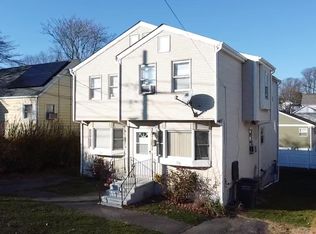 36 Broadway #36, Bridgeport, CT 06606