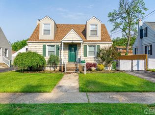 97 Bloomfield Ave, Edison, NJ 08837