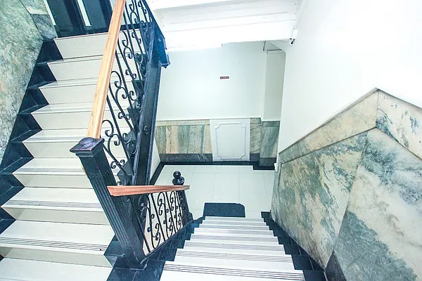 Rented by Jonis Realty | media 13