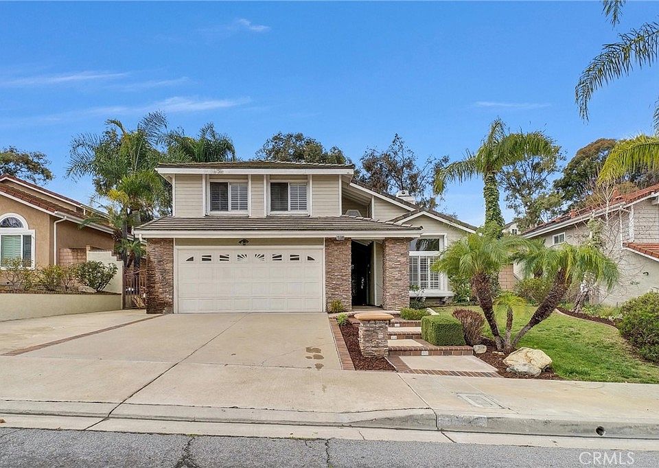 1st image of 15586 Quiet Oak Dr