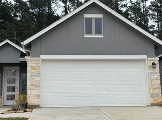 12207 Ridge Top Dr, Conroe, TX 77304