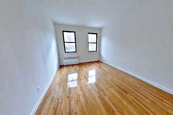 Rented by Mirador Real Estate | media 10