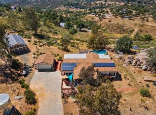 25048 Agrarian Rd, Ramona, CA 92065