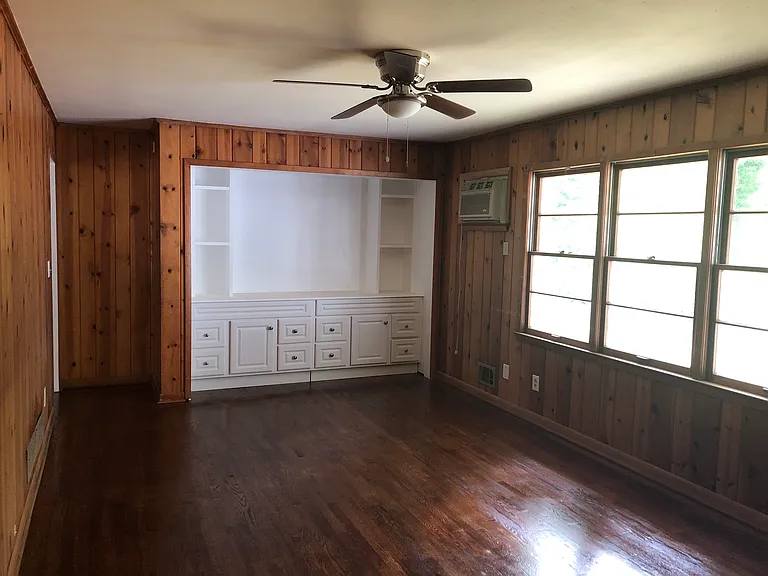 1165 Sharonton Dr — Photo 15