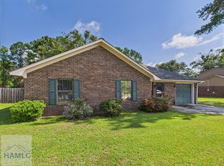 151 Hunters Branch Dr, Allenhurst, GA 31301