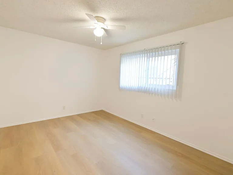 306 Avenida Granada — Photo 11