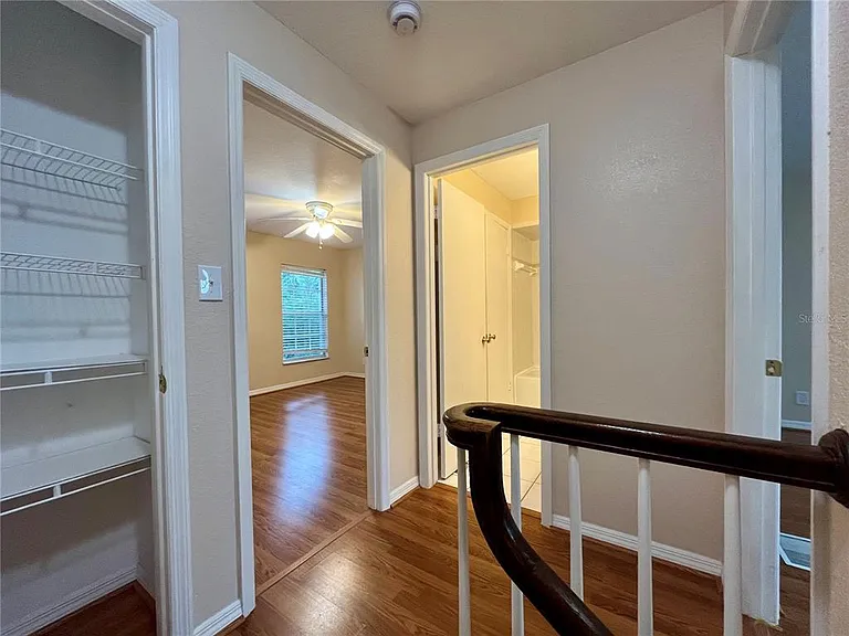 37240 Embassy Park Ln — Photo 5