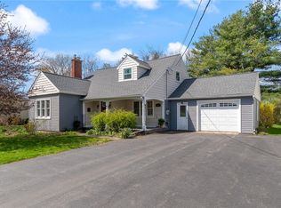157 Hyde Pkwy, Palmyra, NY 14522
