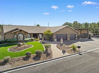 301 E Chaparral Dr, Henderson, NV 89015