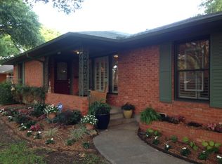 6434 Woodcrest Ln, Dallas, TX 75214