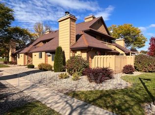 1367 W 18th Ave, Oshkosh, WI 54902