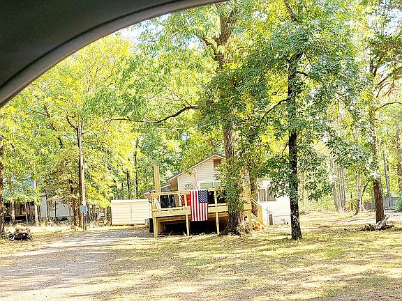 2nd image of 534 Canyon Rd