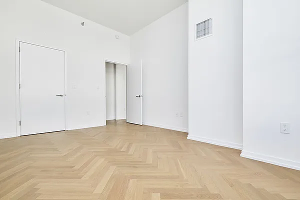Rented by PocketBroker Inc | media 34