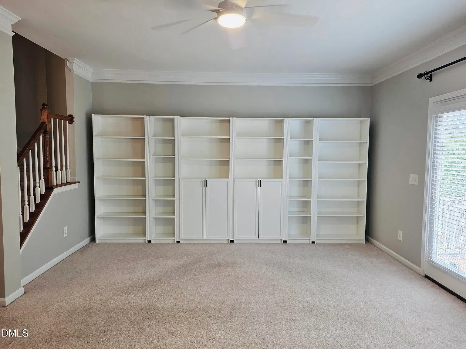 3 bed, 4.0 bath, 1889 sqft, $1,950 — Photo 3