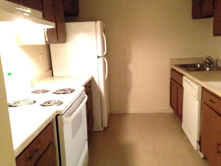 3520 Delaware Ave #1 — Photo 4