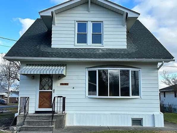 319 Liberty Ave, Roseto, PA 18013