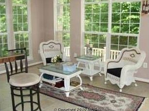 4th image of 15711 Bacons Castle Ct